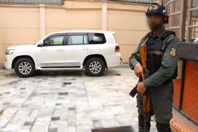 Intelligence and information services